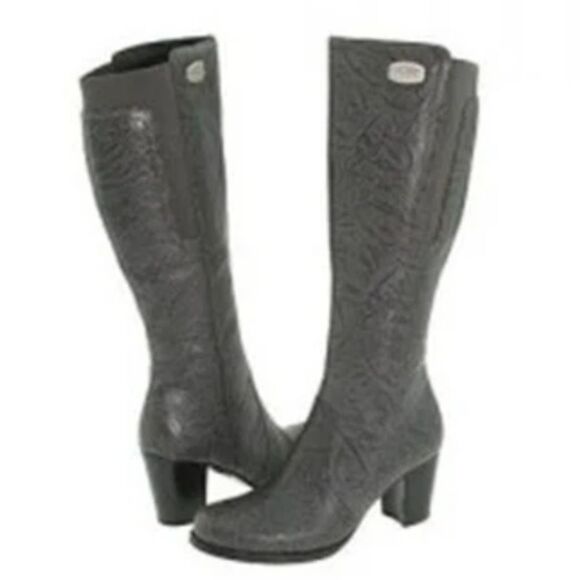 UGG Shoes - Ugg Ashur Gray knee high leather boots Sz 7